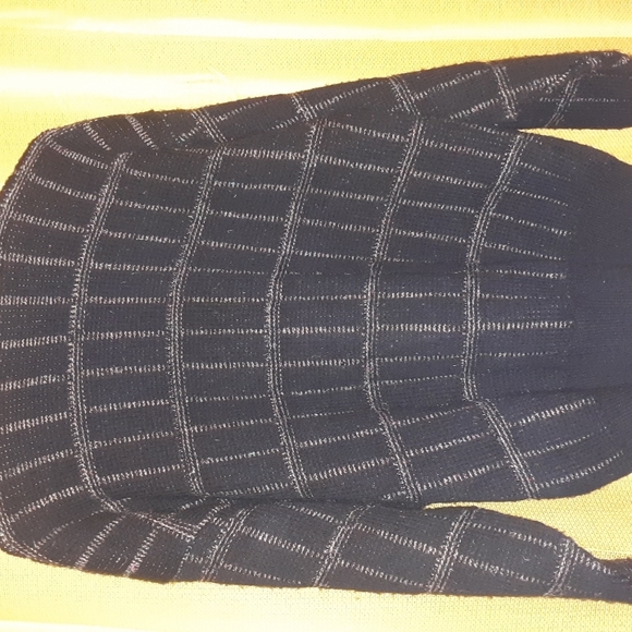 VTG mens button up cardigan. - Picture 2 of 7